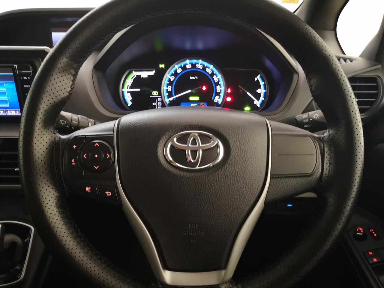 2014 Toyota Noah
