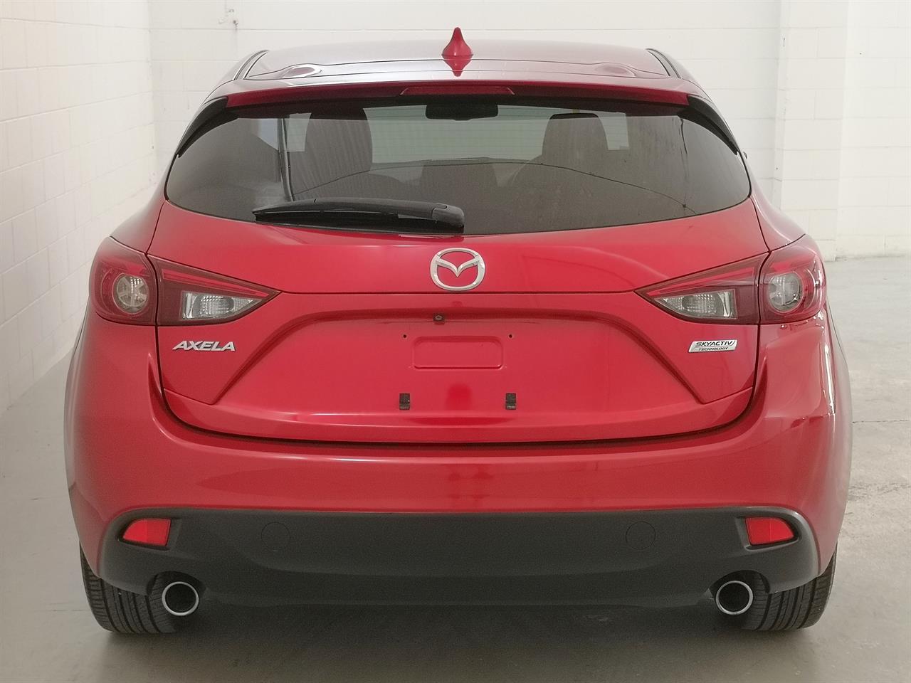 2014 Mazda Axela