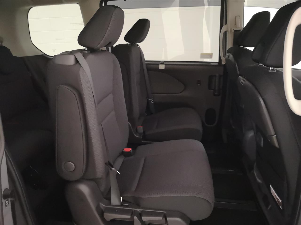 2019 Nissan Serena