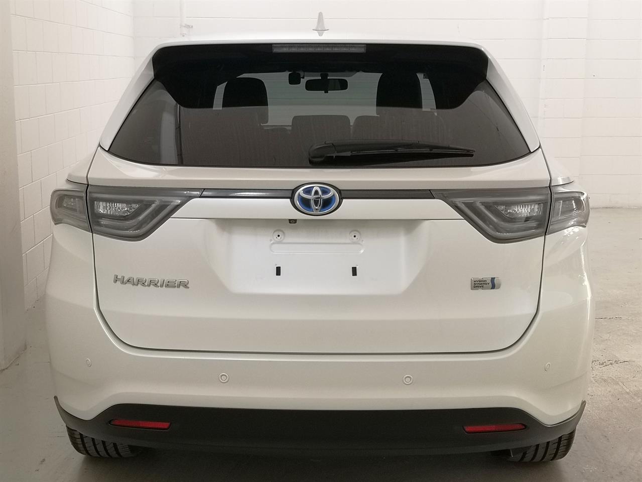 2014 Toyota Harrier