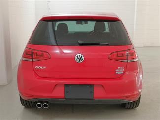 2013 Volkswagen Golf - Thumbnail