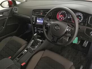 2013 Volkswagen Golf - Thumbnail