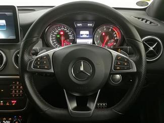 2016 Mercedes-Benz CLA 180 - Thumbnail