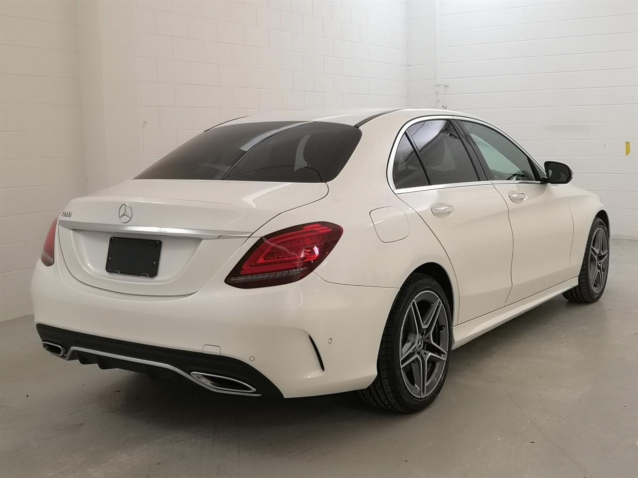 2019 Mercedes-Benz C 200