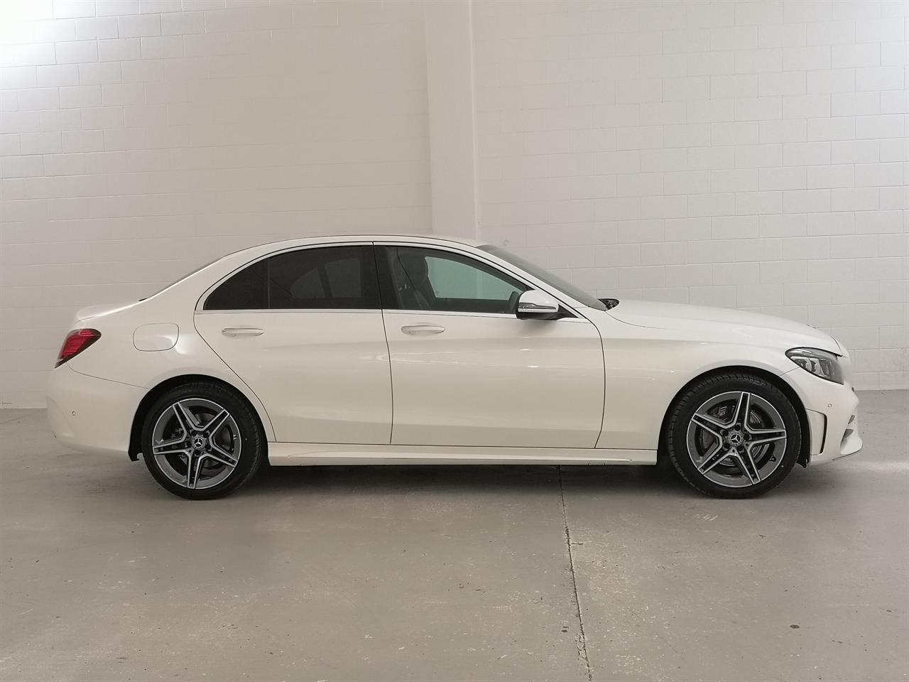 2019 Mercedes-Benz C 200