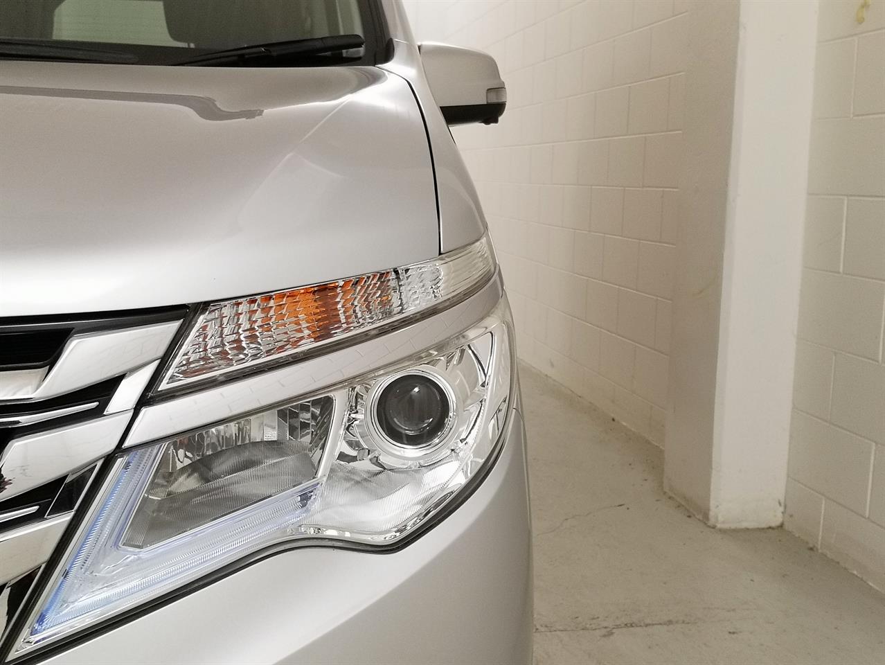 2015 Nissan Serena