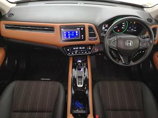 2017 Honda Vezel - Thumbnail