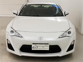 2016 Toyota 86 - Thumbnail