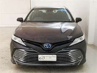 2018 Toyota Camry - Thumbnail