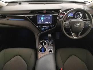 2018 Toyota Camry - Thumbnail