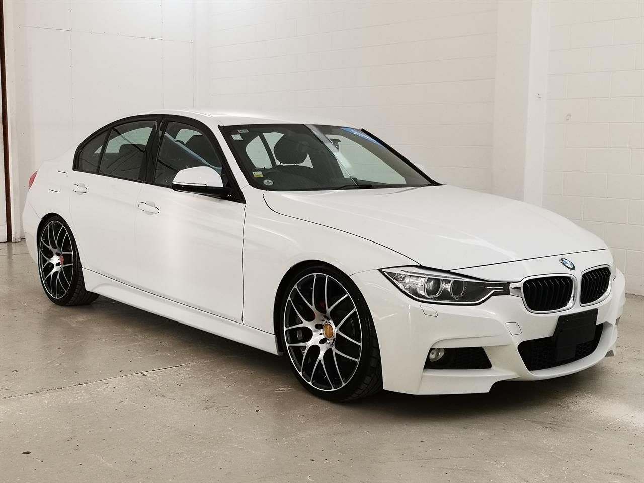 2015 BMW 320i