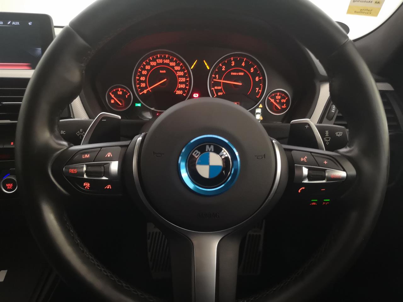 2015 BMW 320i