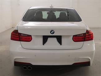 2015 BMW 320i - Thumbnail