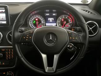 2015 Mercedes-Benz A 180 - Thumbnail