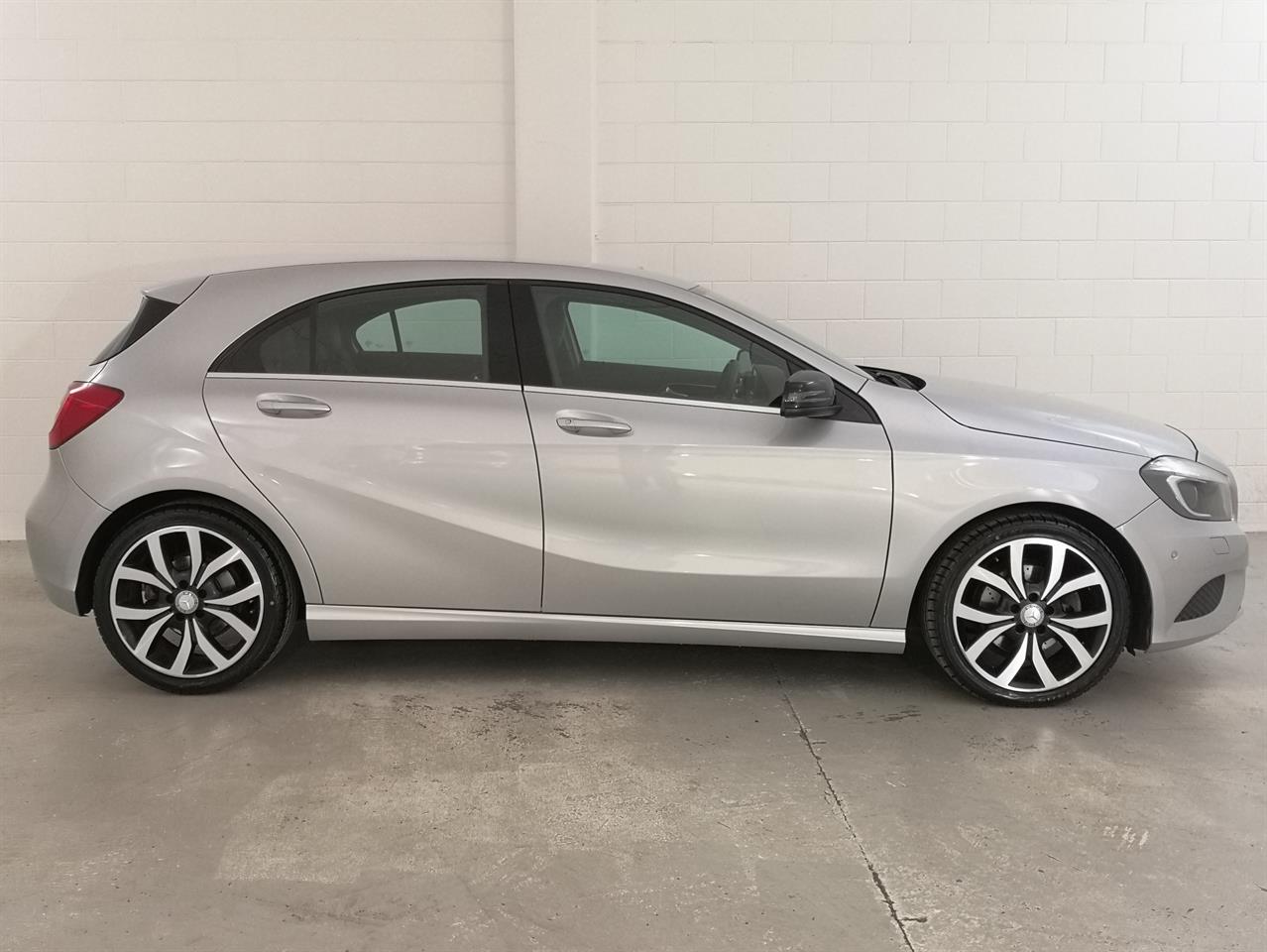 2015 Mercedes-Benz A 180