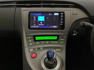 2016 Toyota Prius - Thumbnail