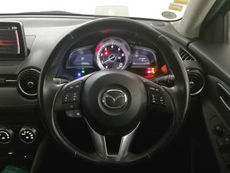 2015 Mazda Demio - Thumbnail