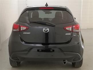 2015 Mazda Demio - Thumbnail