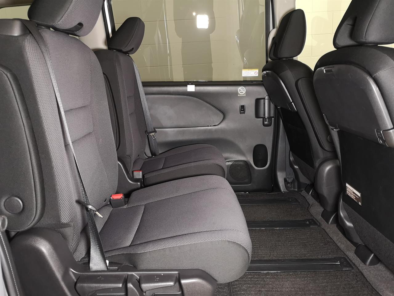 2018 Nissan Serena