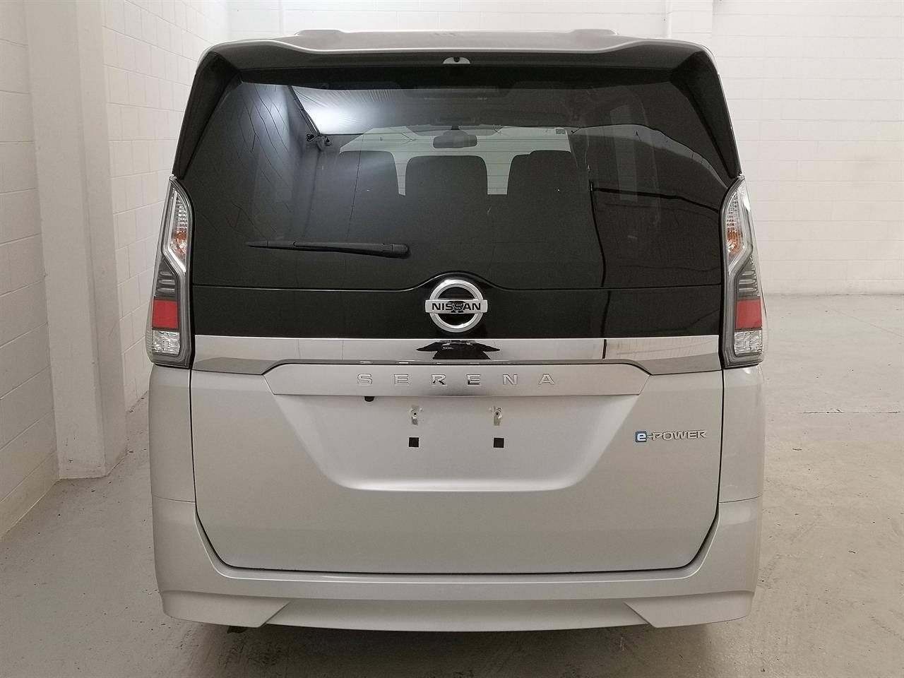 2018 Nissan Serena