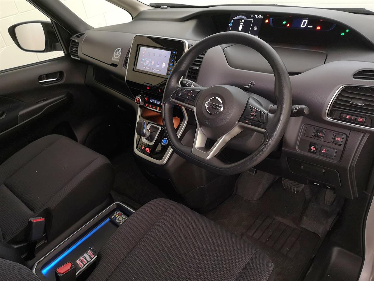 2018 Nissan Serena