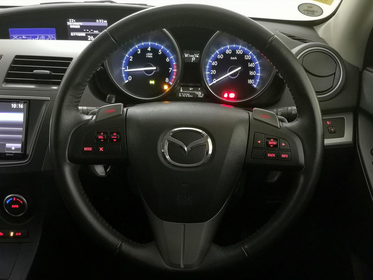 2012 Mazda Axela