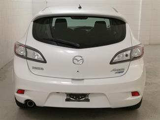 2012 Mazda Axela - Thumbnail