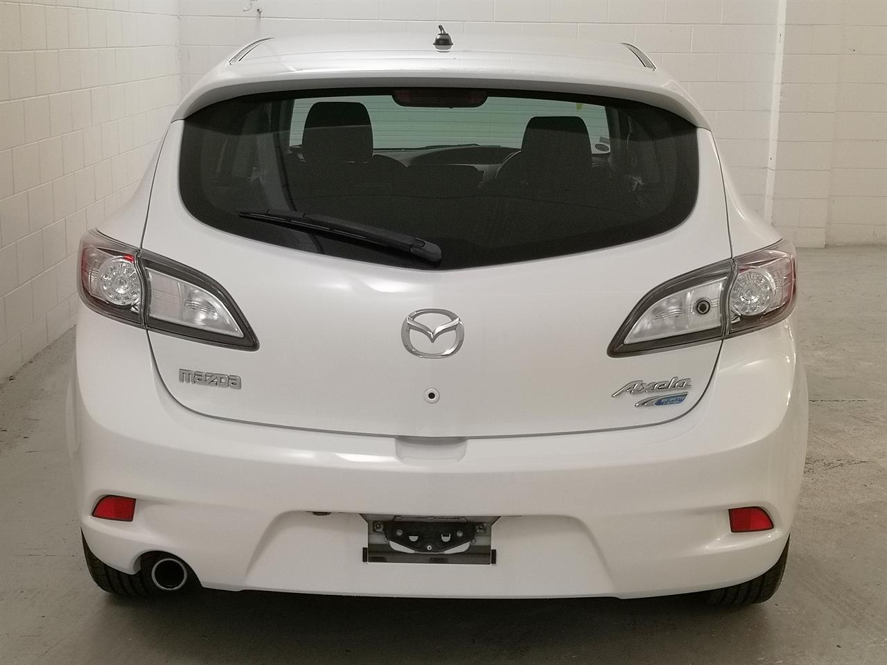 2012 Mazda Axela