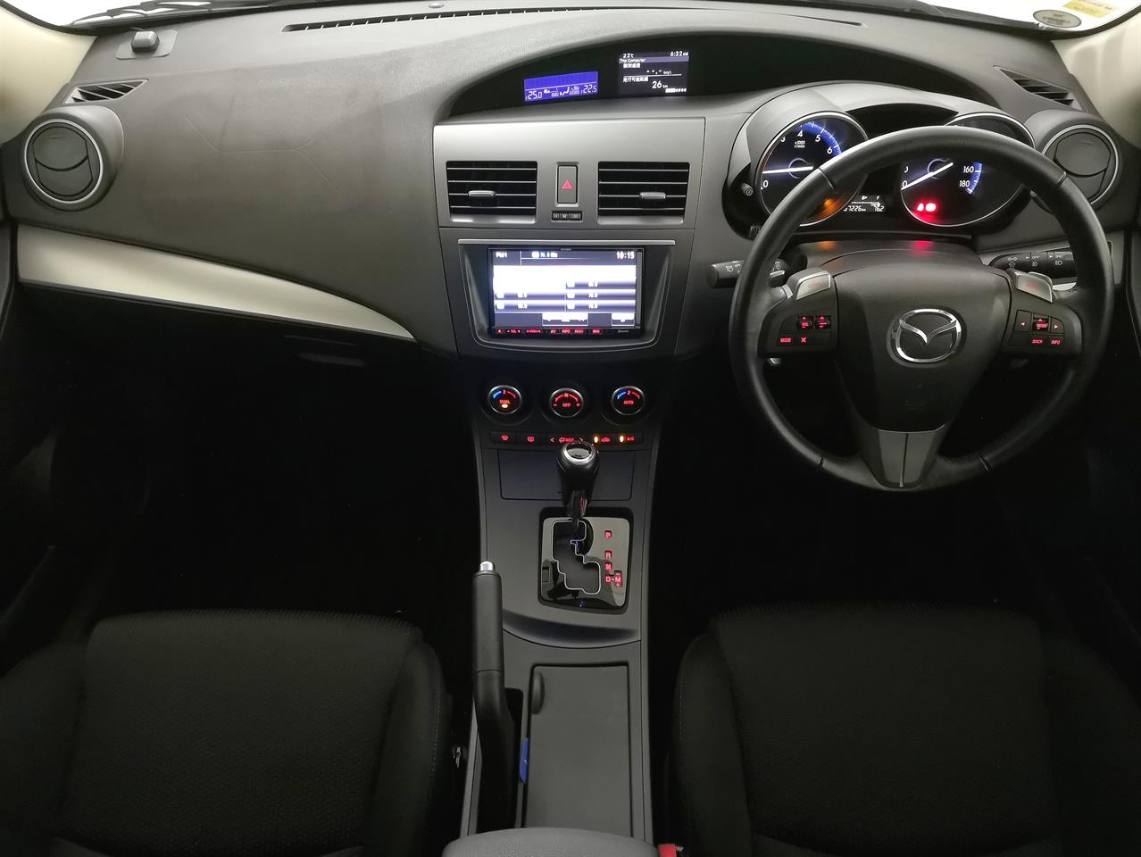 2012 Mazda Axela