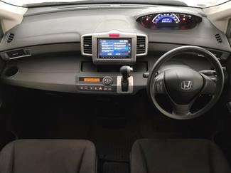 2012 Honda Freed - Thumbnail