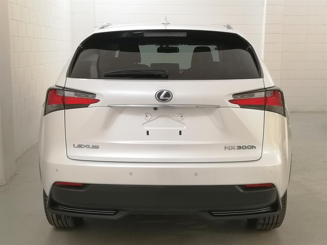 2015 Lexus NX 300h