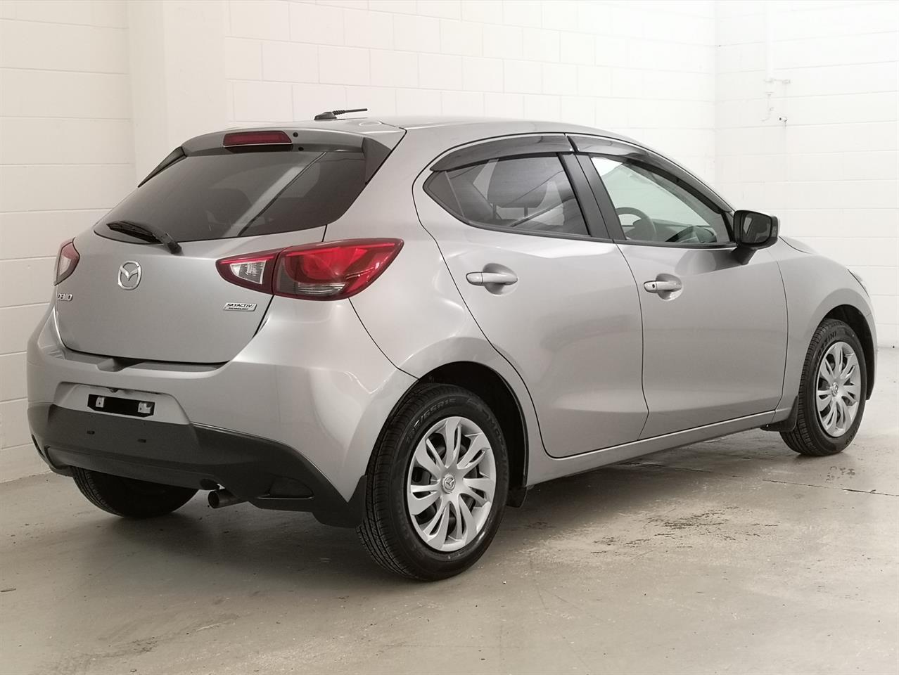 2015 Mazda Demio