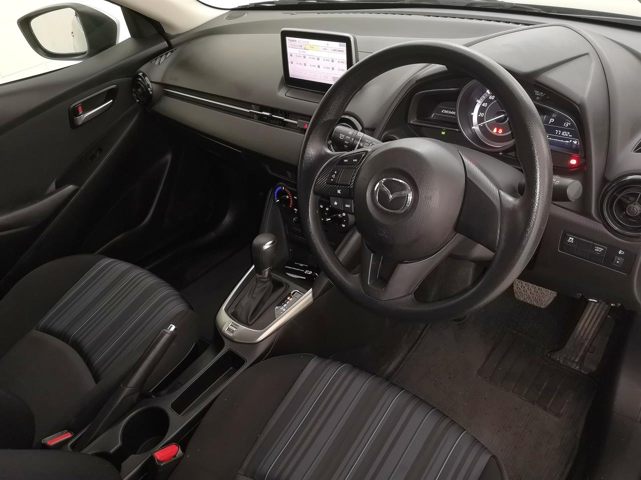 2015 Mazda Demio