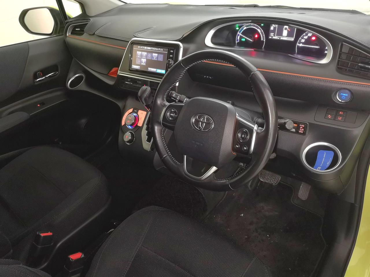 2016 Toyota Sienta