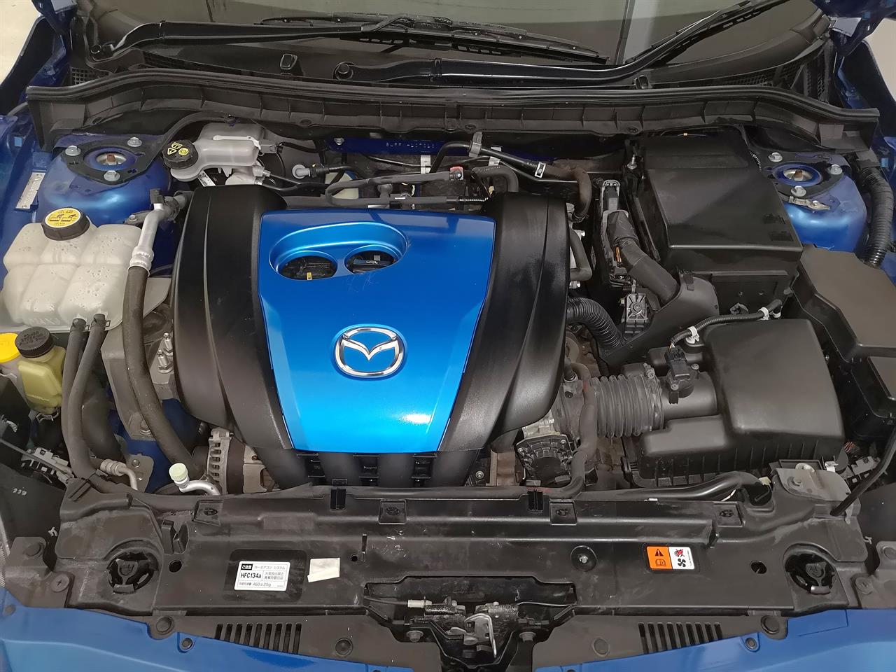 2012 Mazda Axela