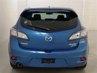 2012 Mazda Axela - Thumbnail