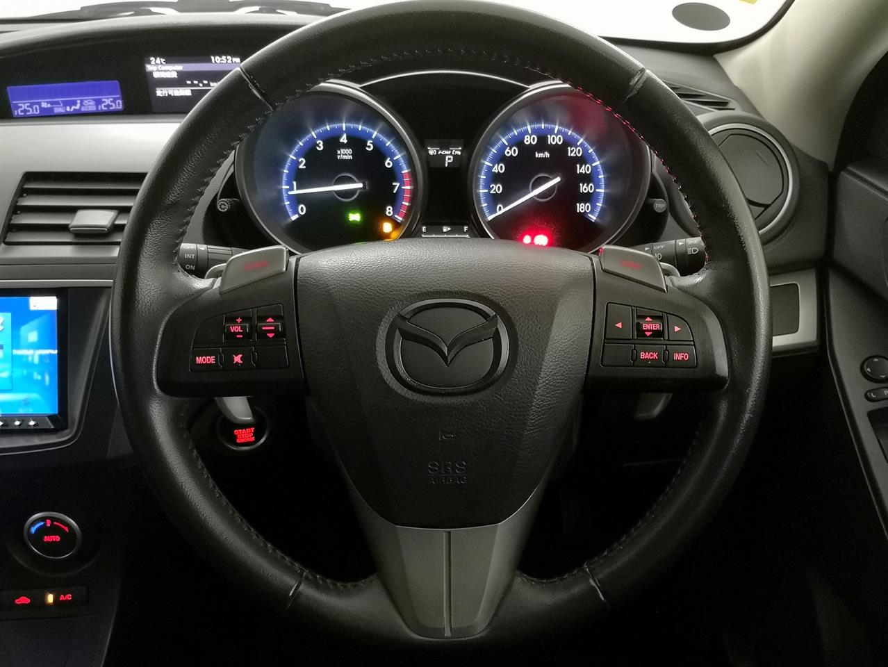 2012 Mazda Axela