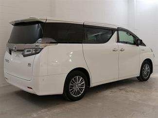 2020 Toyota Alphard - Thumbnail