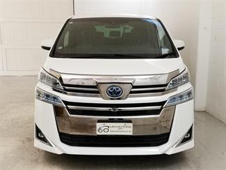 2020 Toyota Alphard - Thumbnail