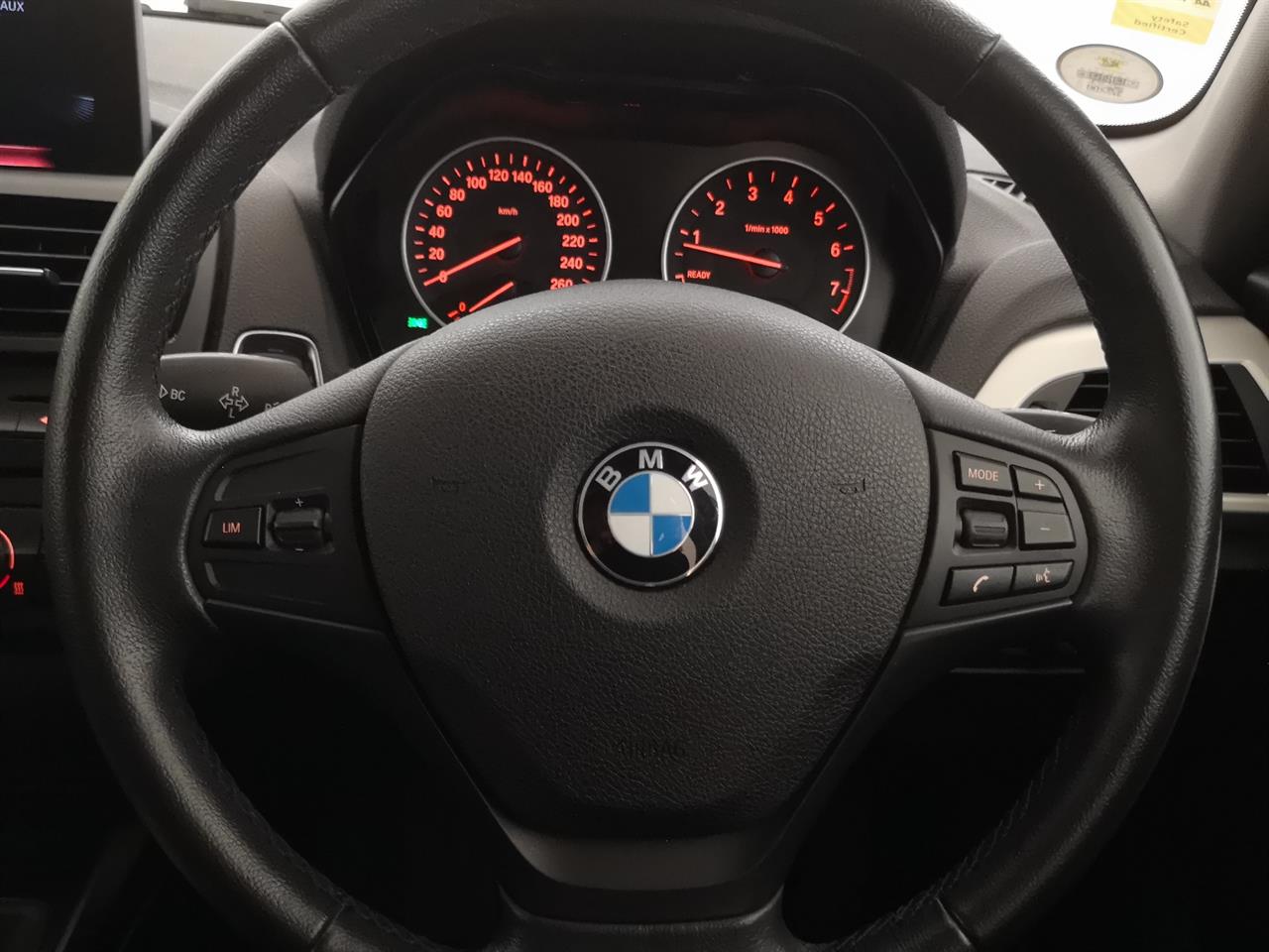 2015 BMW 116i