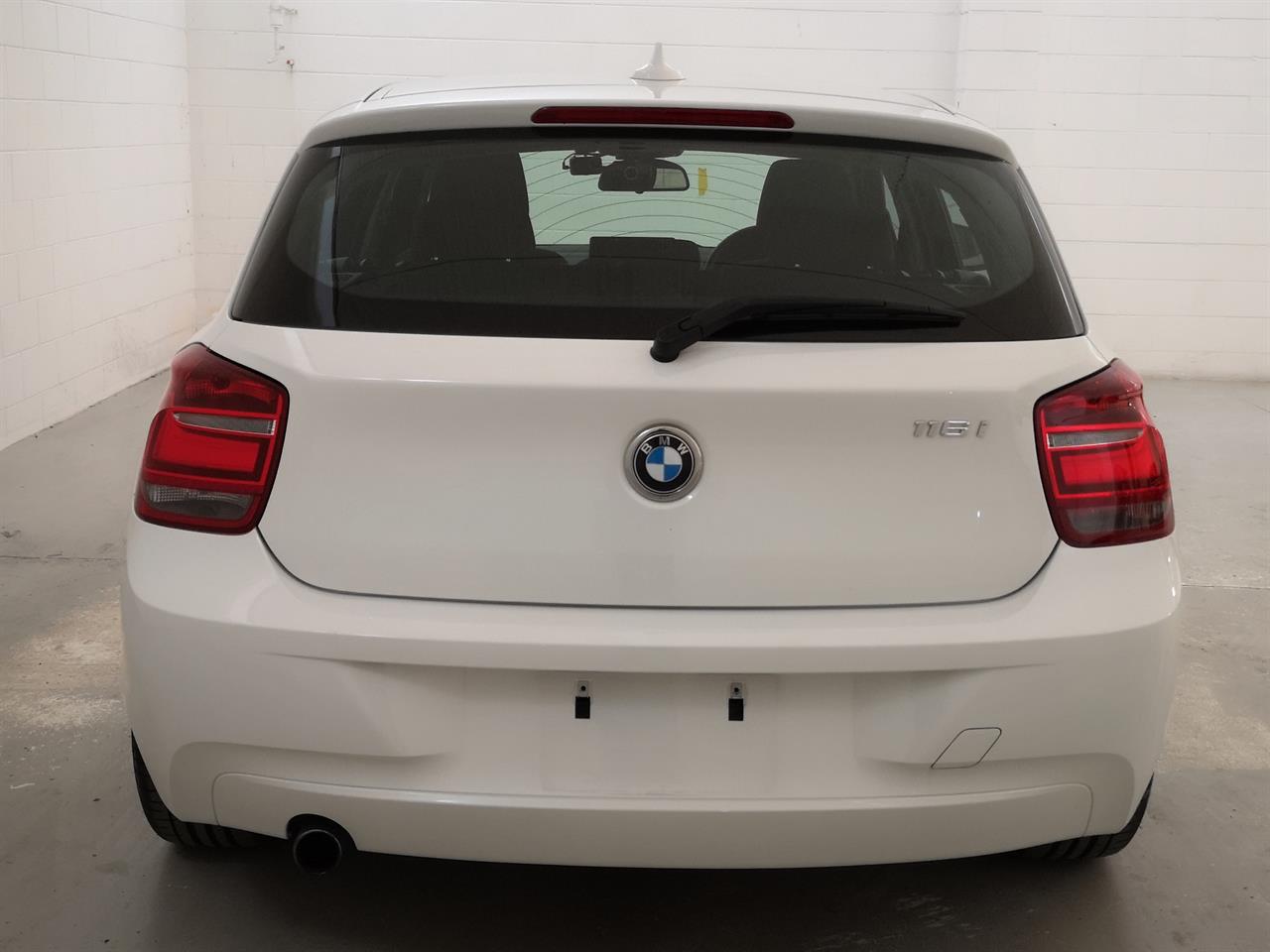 2015 BMW 116i