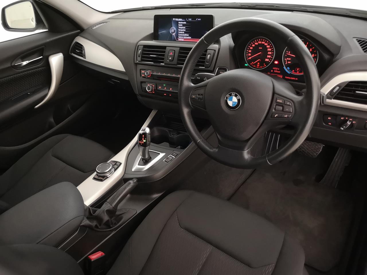 2015 BMW 116i