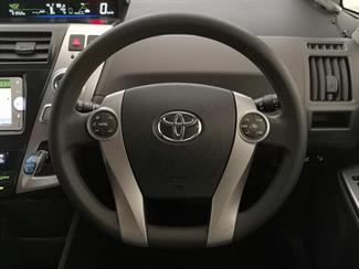 2013 Toyota Prius - Thumbnail