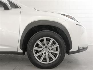 2014 Lexus NX 300h - Thumbnail