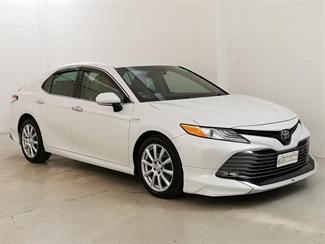 2017 Toyota Camry - Thumbnail