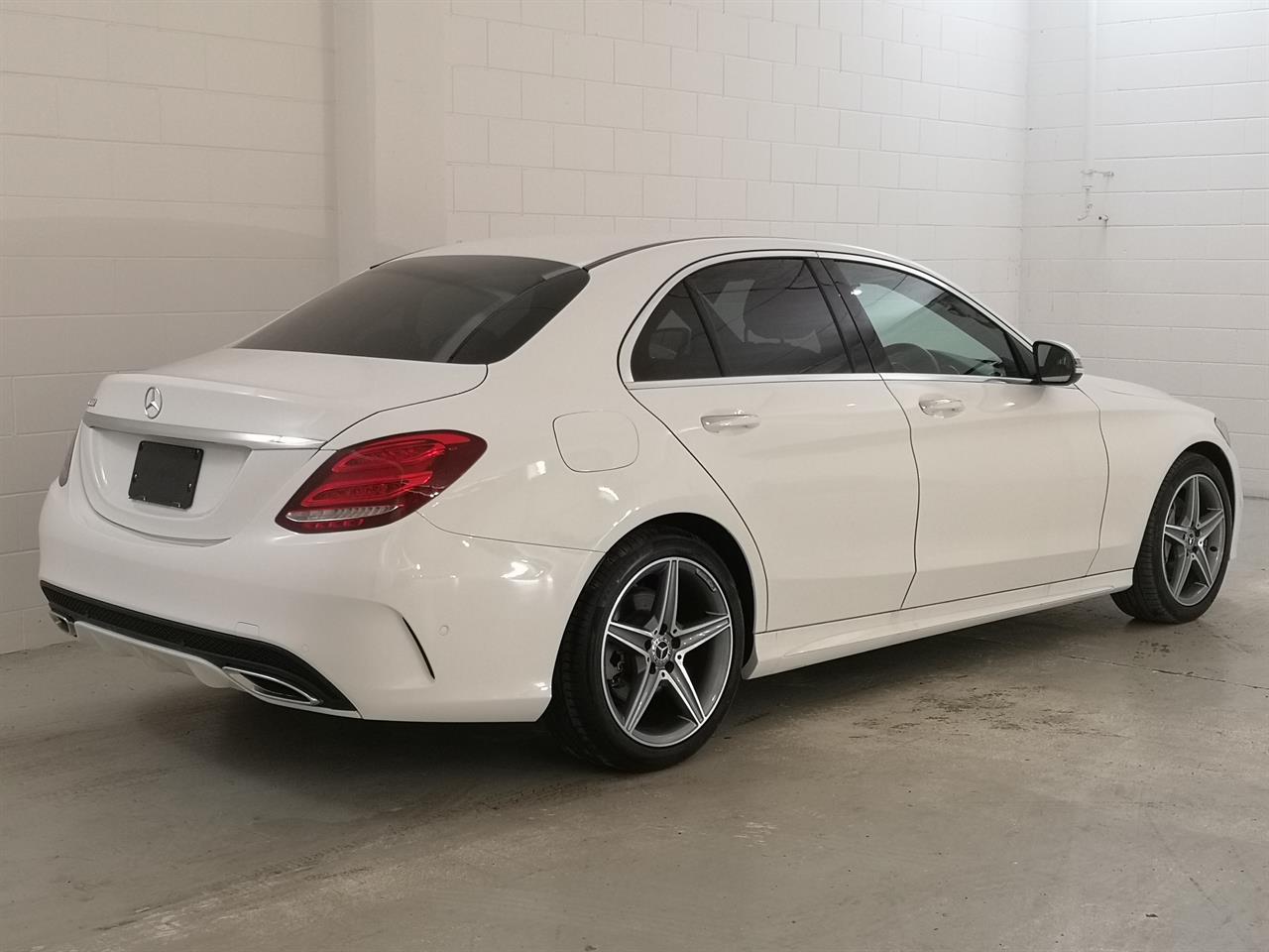 2018 Mercedes-Benz C 200