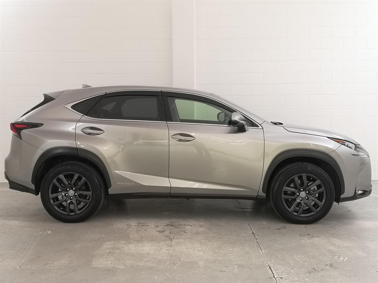 2016 Lexus NX 300h