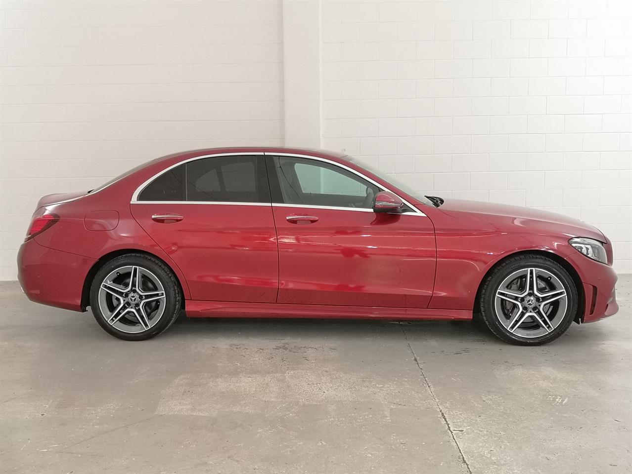 2019 Mercedes-Benz C 200