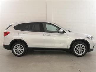 2016 BMW X1 - Thumbnail