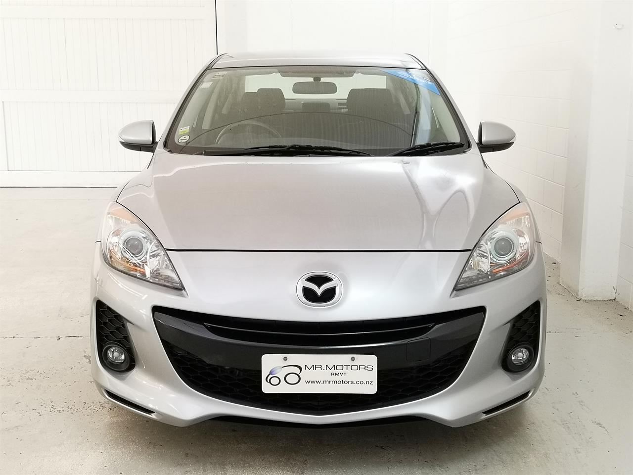 2013 Mazda Axela